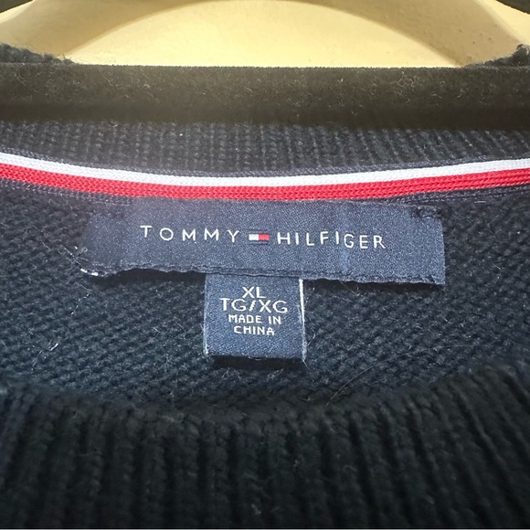 Tommy Hilfiger Sweater Women XL Tan Black Heart Fair Isle Nordic - Picture 3 of 5
